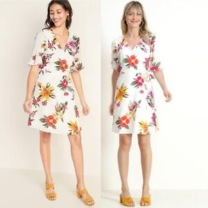 Waist-Difined Bell-Sleeve Faux-Wrap Dress for Women, white floral, Size L